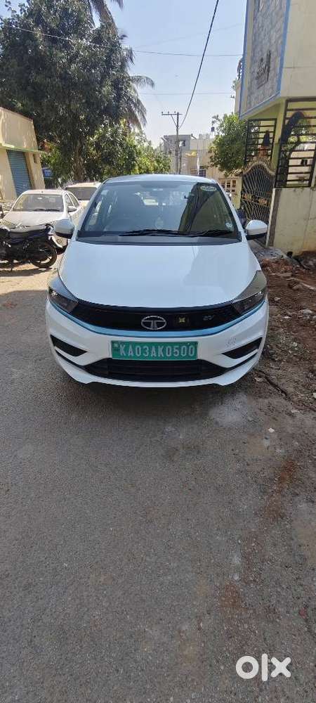 Tata Tiago EV XZ Plus Tech LUX Long Range Fast Charger, 2022, Electr..