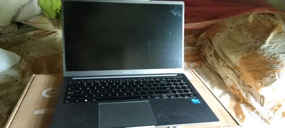 Sumsung galaxy book 4