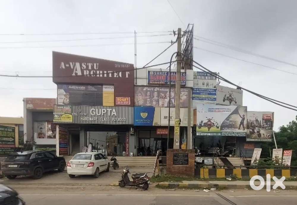 Showroom,Office, Godawn space for rent