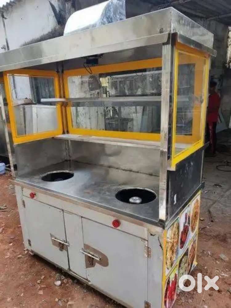 Pani puri and dosa master and sales man