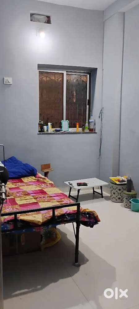 3BHK flat are available in flatmate 1 room