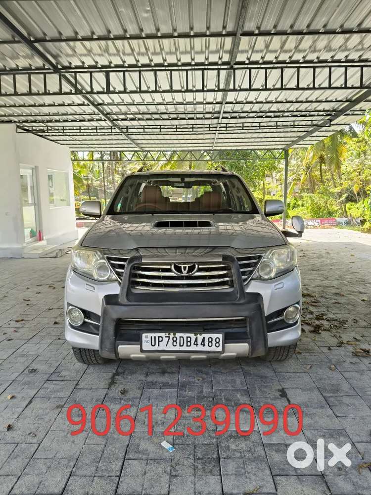 Toyota Fortuner 2013