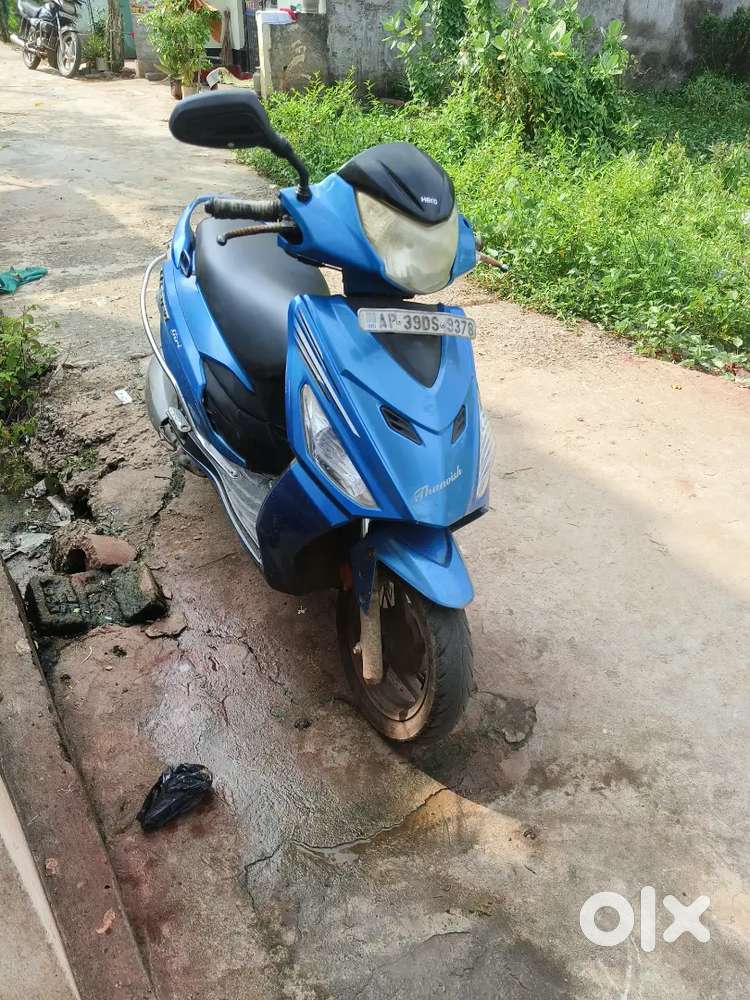 Luccky scooty