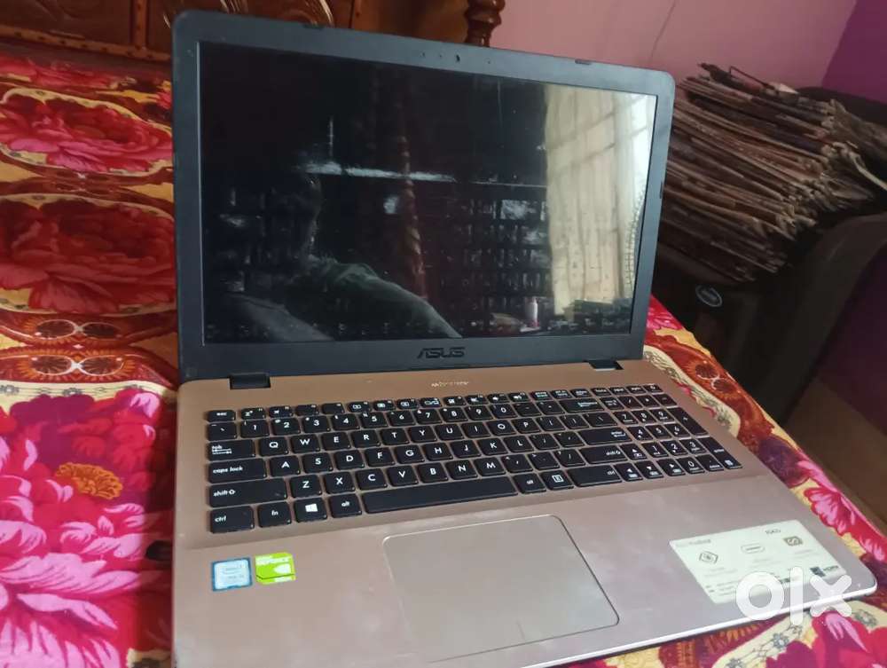 Asus vivobook R542u.processor:intelcorei5-8250U.Memory8gb.storge1TBHDD