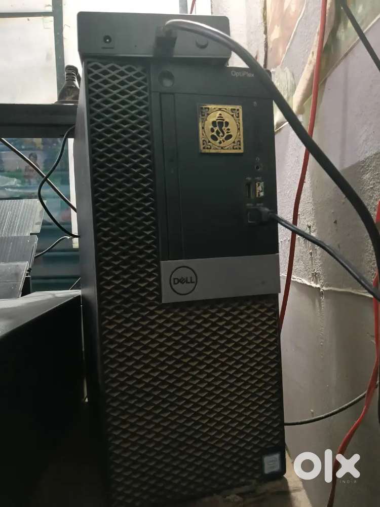 Dell 7070 computer gaming and editing Intel i7 9700k processer