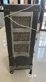 Urgent sell 70L metal body cooler