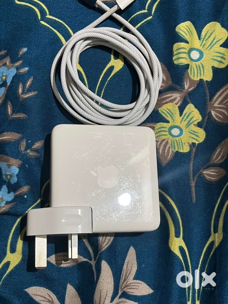 Apple mac book charger