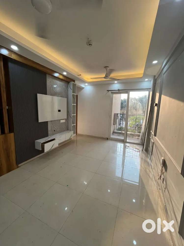 2 bhk apartment in society good location to stay in gurgaon parking a