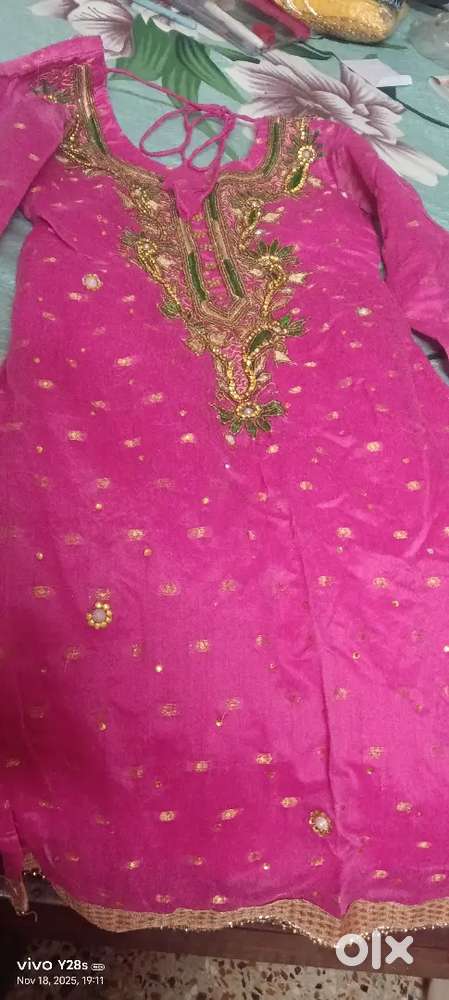 Kutta 4pis,1jines, 2 urna