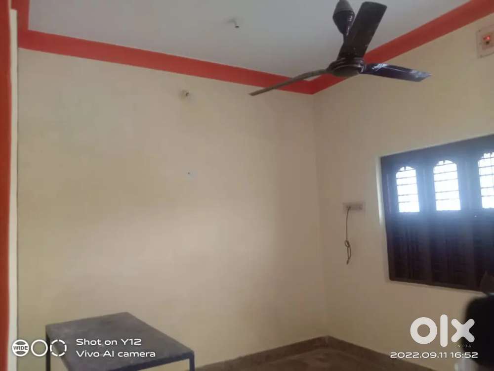 Independent property with 874 sq ft