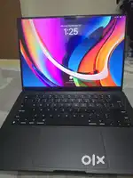 Macbook pro m3 pro 2024..