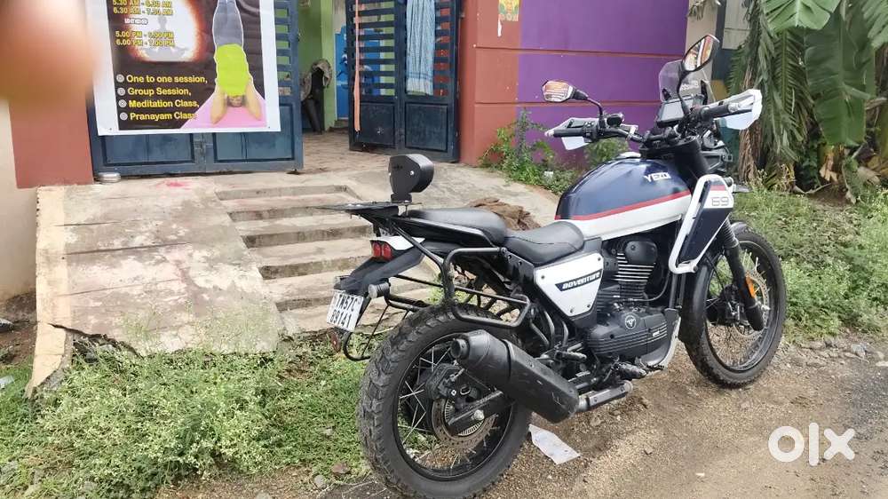 2025 Yezdi Adventure