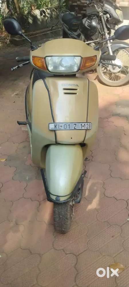 Good condition, Third owner, self not working