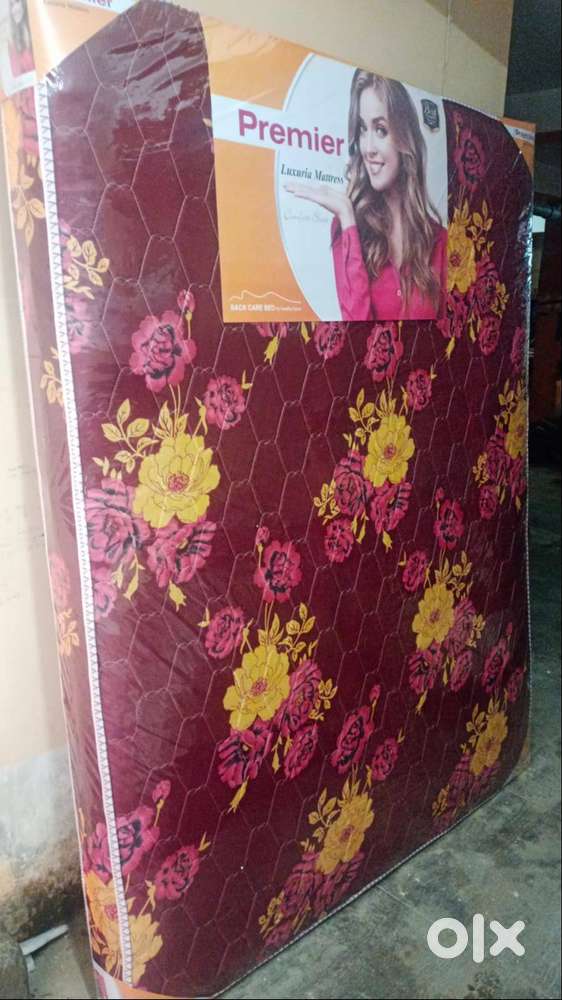 brand new double size mattress 4by6. 2500 Queen 5by6.5. 3000