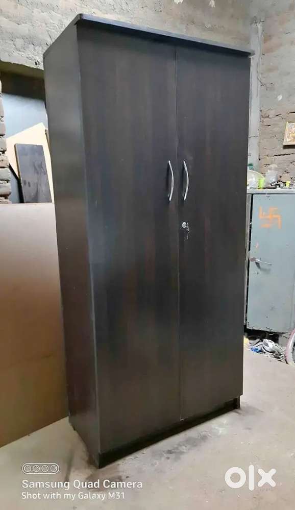 2 DOOR WOODEN ALMARI AVAILABLE IN STARF FURNITURE
