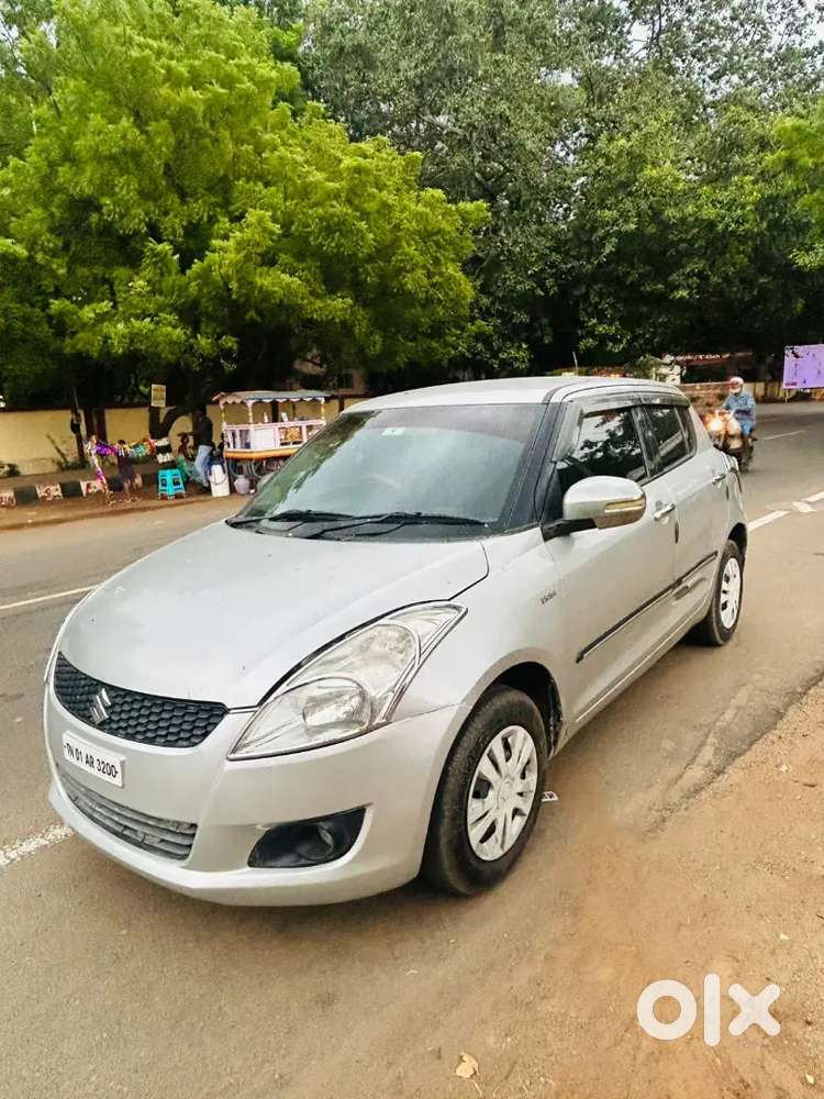 Maruti Suzuki Swift 2012 Diesel 136858 Km Driven