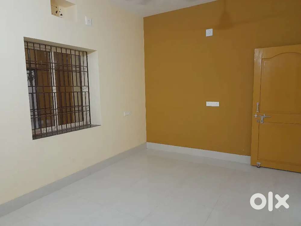 2 bhk flat for sale Rs.48 lakhs in Patia