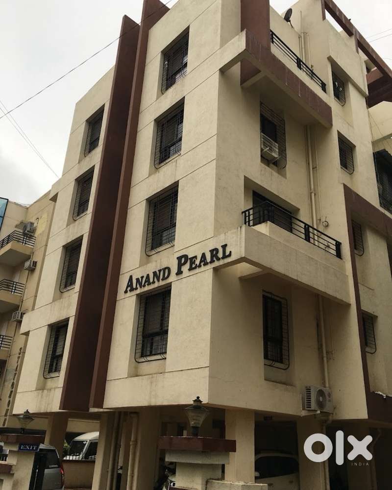 Flat mate required - fenale