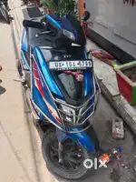 Ntorq 125 September 2021 modal condition was good 1 handed