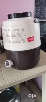 Milton water jar