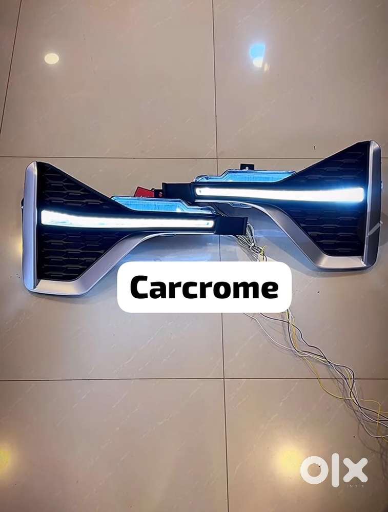 Innova Hycross DRL