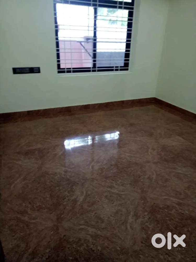 2 BHK Groundfloor Scooterway House for Rent at Padmanabha Swamy Temple
