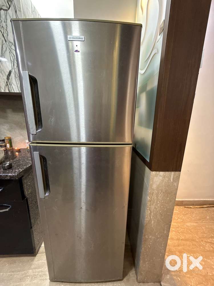 Electrolux double door fridge in working condition