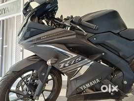 R15 V3 in Good condition single hand used