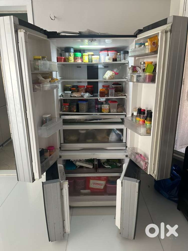 Hitachi fridge