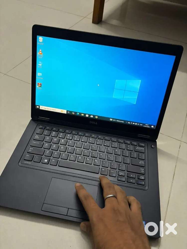 Dell Latitude Laptop – Intel i5  Excellent Condition
