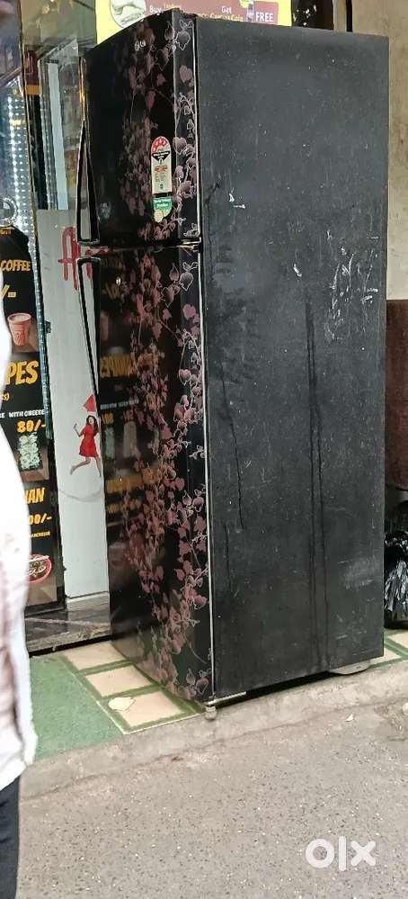 A1 LG double door fridge