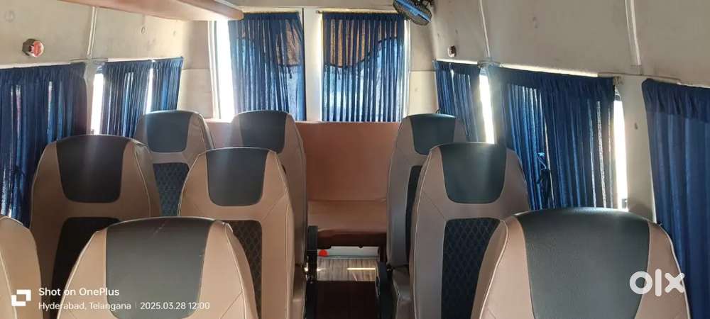 Bus 12 seater