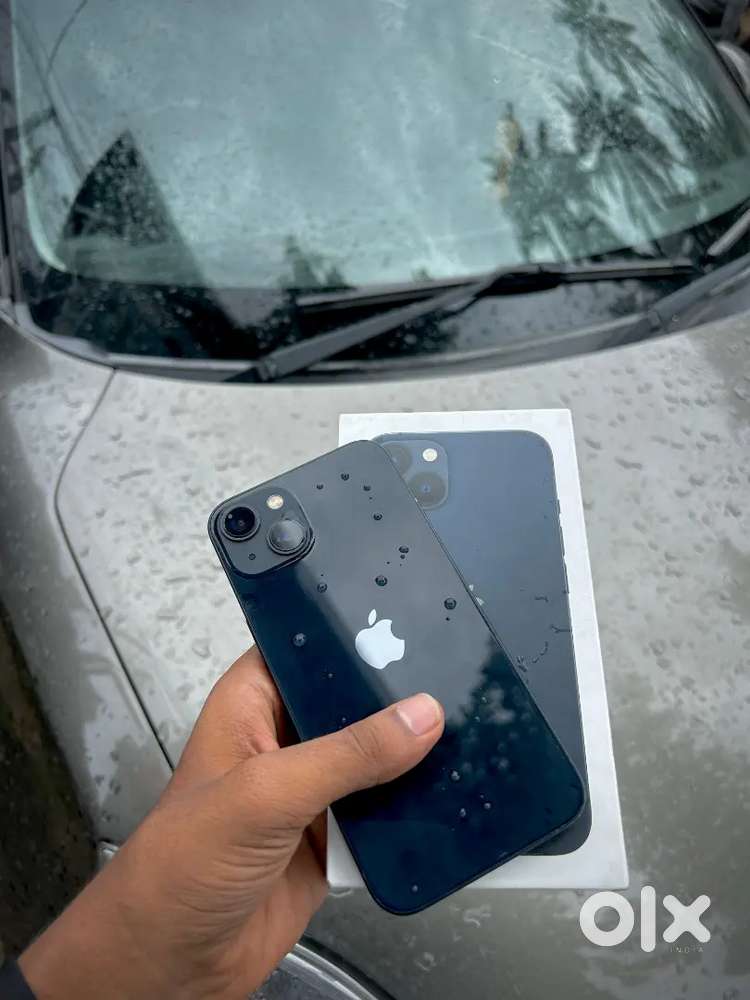 IPHONE 13 ( 128 GB ) WITH BOX