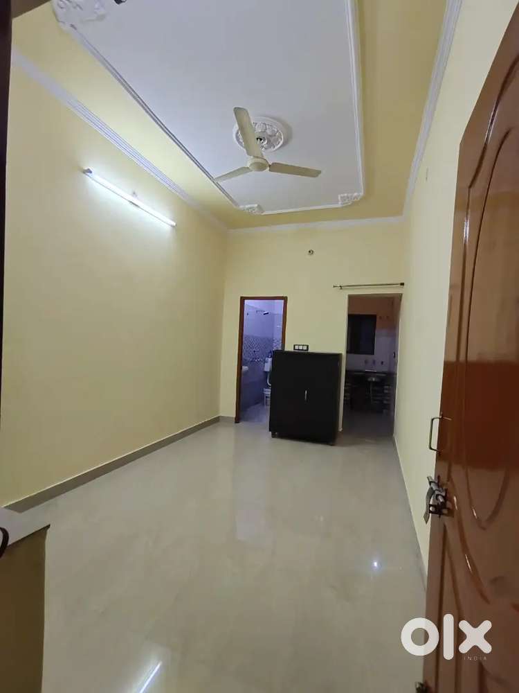 Single room for Girl/sibling , attached Washroom+Kitchen, free water.