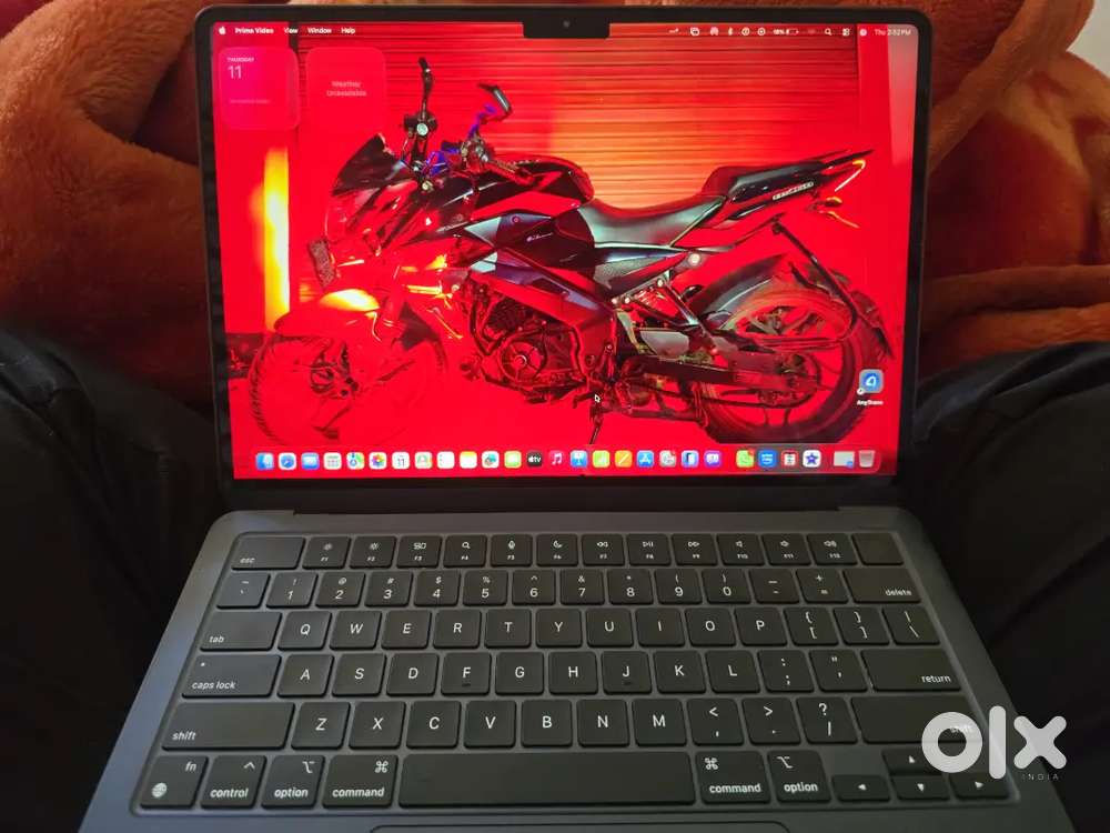 Mackbook Air M2 8Gb Ram 256GB