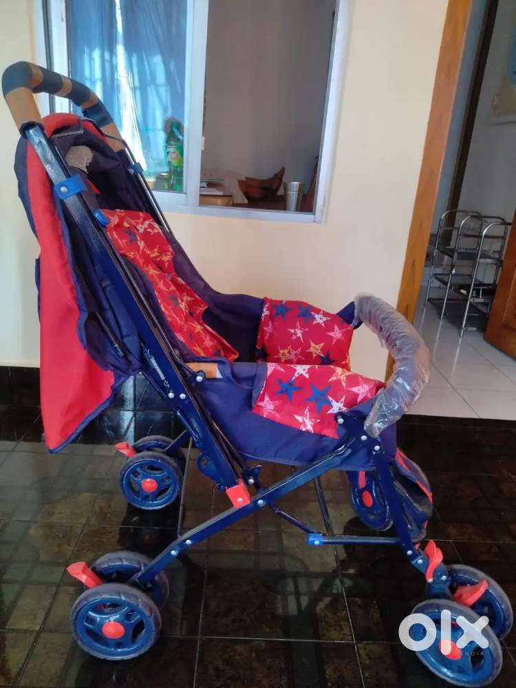 Baby Stroller – Hardly Used, Like New (Only 6 Months Old)