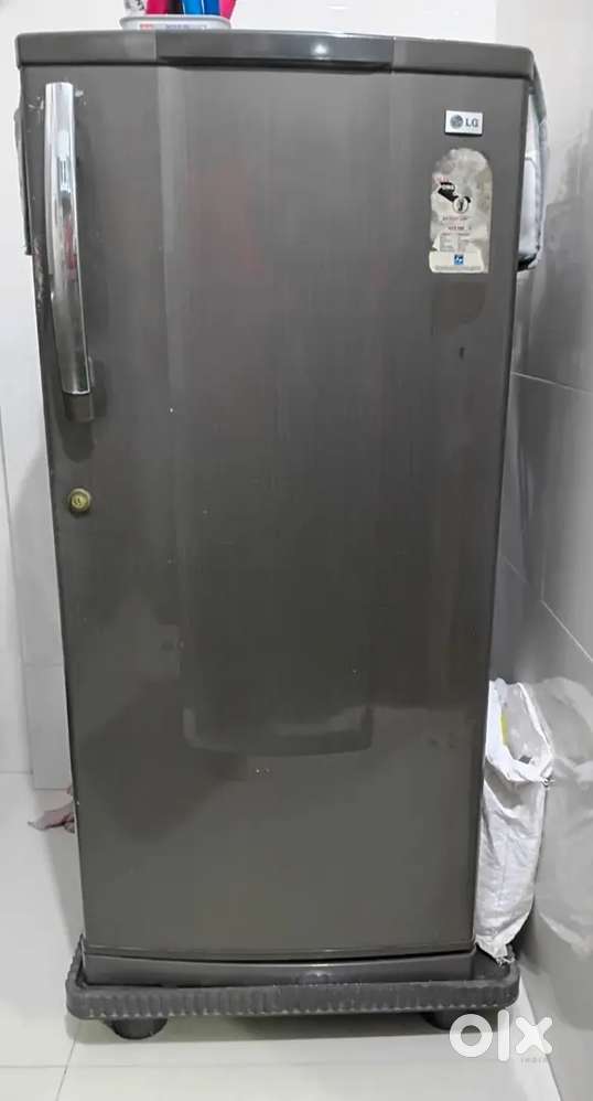 Lg fridge 185 Litres