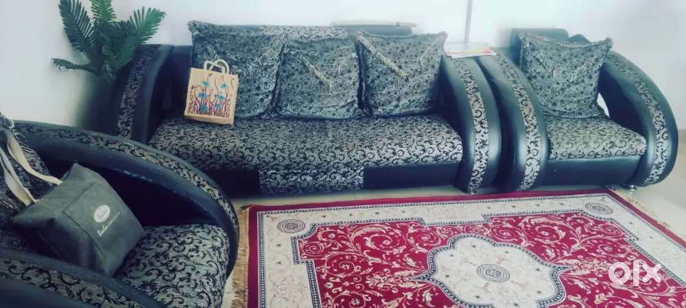 Sofa set for sale