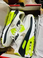 Nike air max 90 with bill and box ,size 8