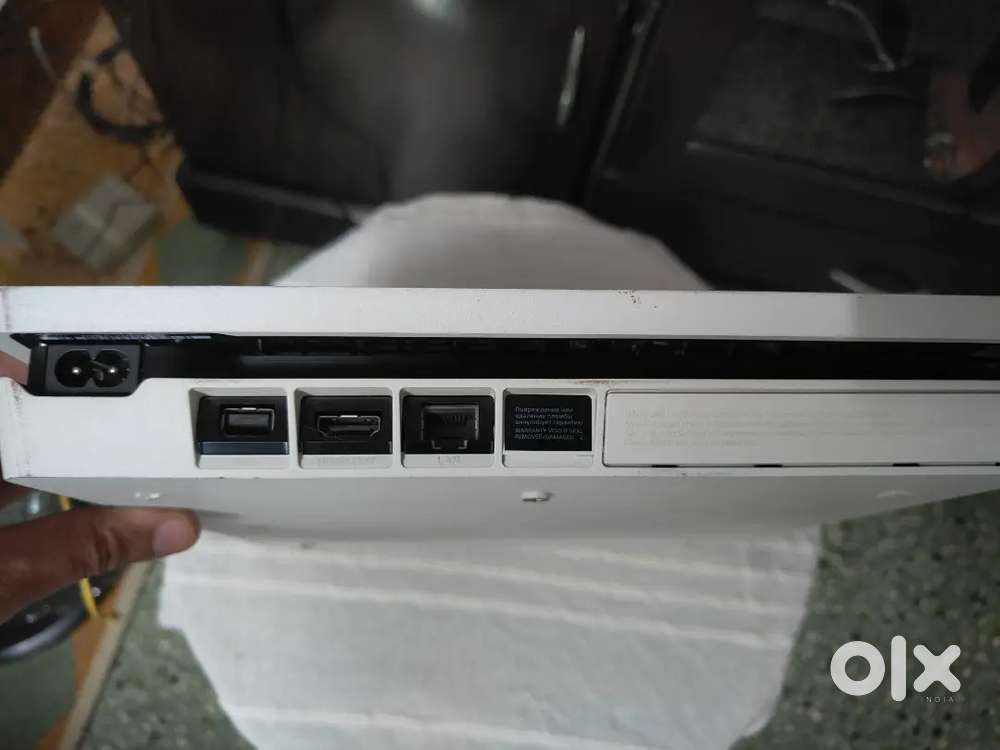 PS4 White Colour Limited Edition+21 New Games+1TB Slim Modal All Late