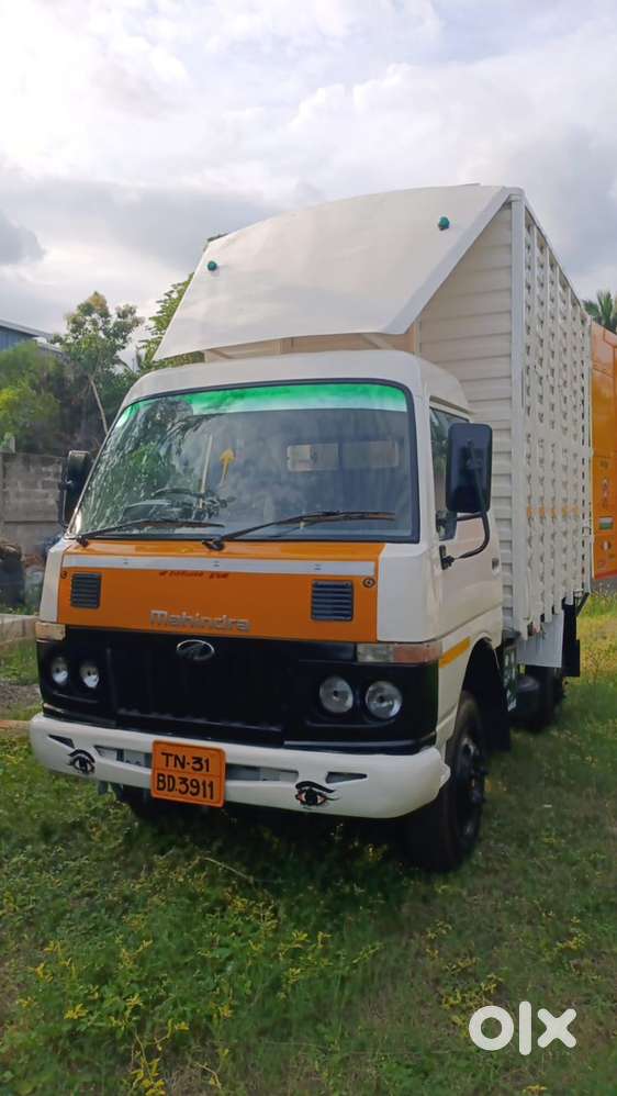 Mahindra JAYO TRUCK 2016 container