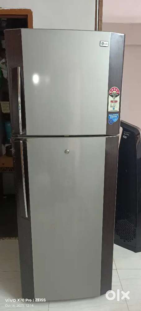LG double door refrigerator