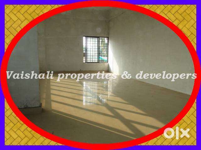 1200 sq.ft Commercial Space on 1st Floor for rent - Malaparambu