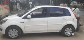 Ford figo family car. Recent servic.