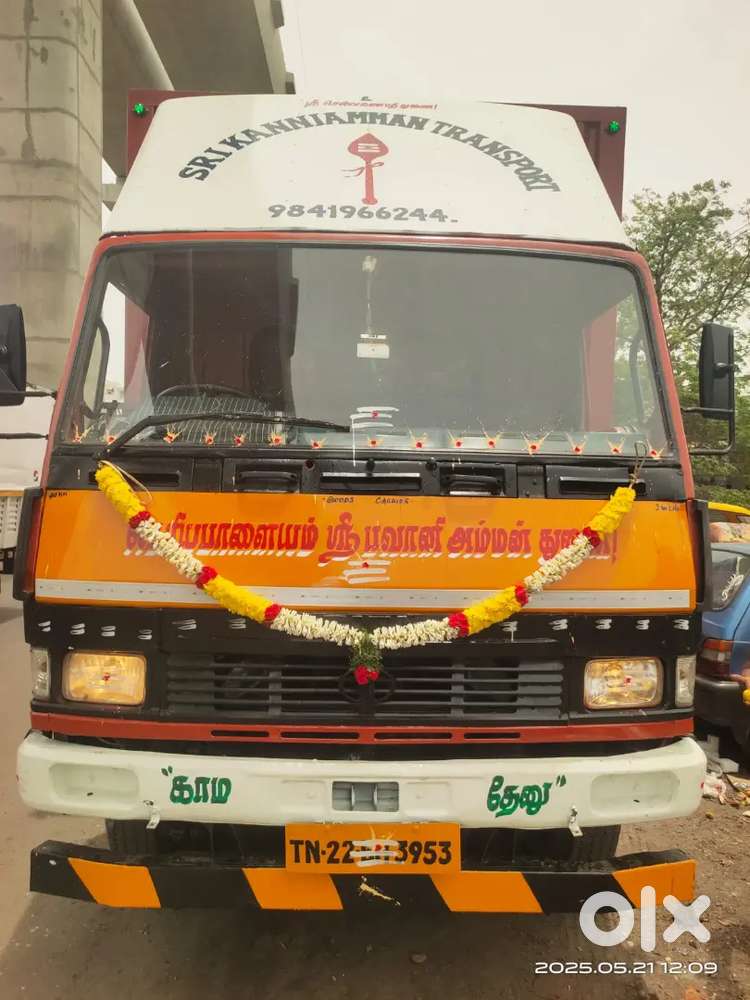 1109 கேன்டர் 20 FEET டிரைவர் தேவை