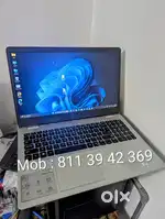 Dell Inspiron 15 i3-10th 8gb Ram 256 gb Nvme.M.2