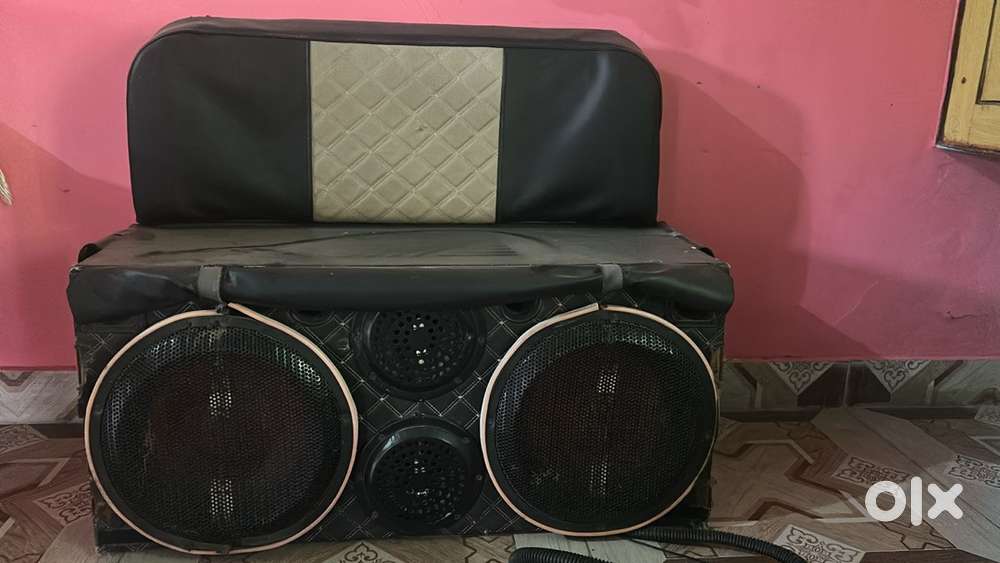 12 inch two bass heavy 5 speaker Car & Tactor