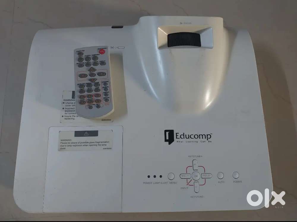 Educomp short throw LCD projector working