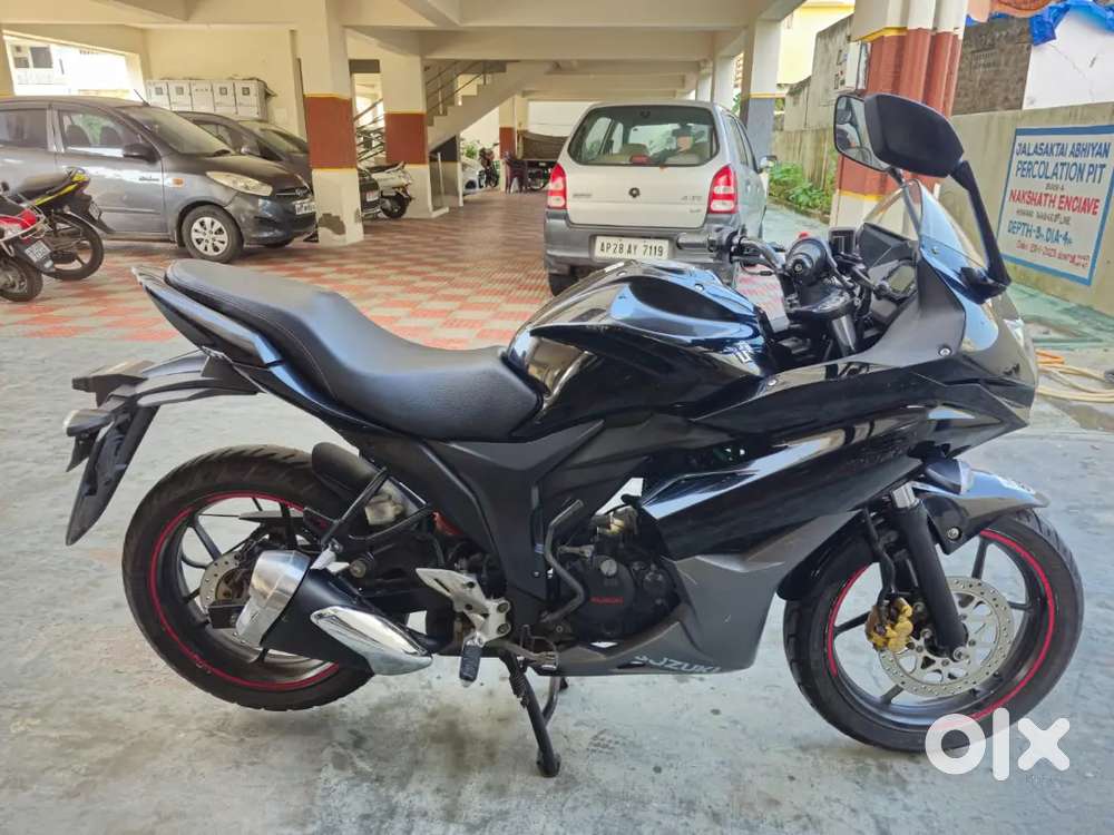 Suzuki Gixxer