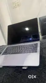 Macbook pro 13”